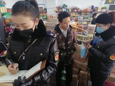 春雷行動(dòng)2021 甘孜州筑牢冷鏈?zhǔn)称繁O(jiān)管防線，醫(yī)用口罩零售成亮點(diǎn)